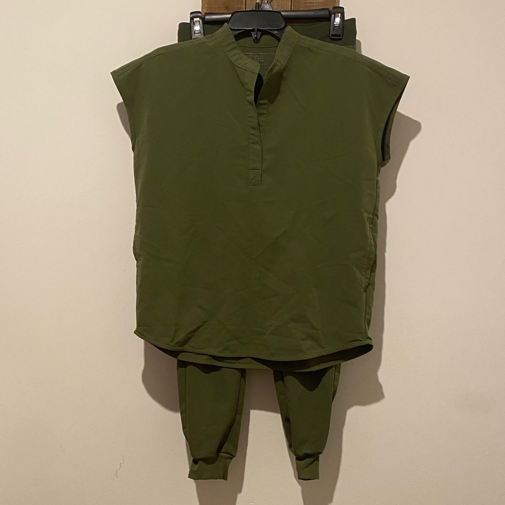 Olive Green Scrubs with Red Drawstring